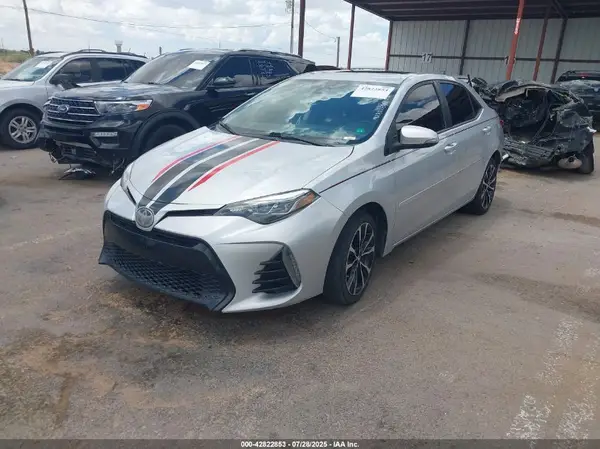 2T1BURHEXHC788384 2017 TOYOTA COROLLA - Image 2