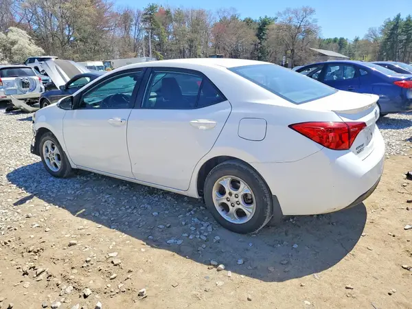 2T1BURHEXHC797344 2017 TOYOTA COROLLA - Image 2