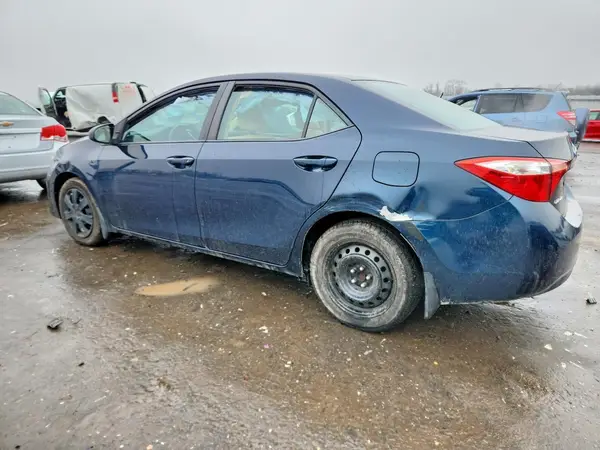2T1BURHEXHC801800 2017 TOYOTA COROLLA - Image 2