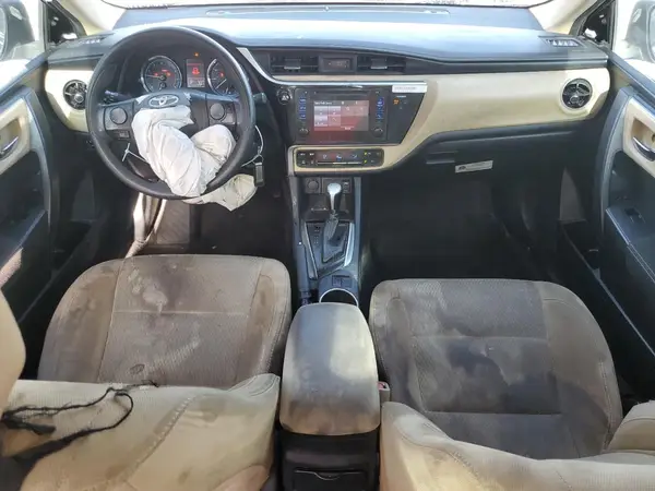 2T1BURHEXHC810299 2017 TOYOTA COROLLA - Image 8
