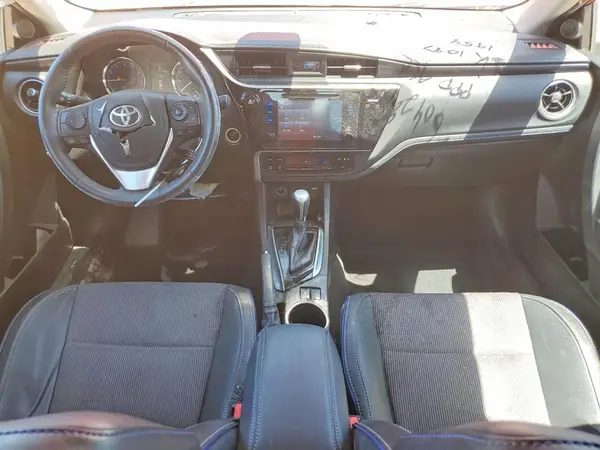 2T1BURHEXHC811954 2017 TOYOTA COROLLA - Image 8