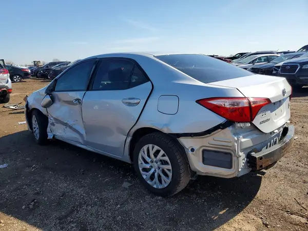 2T1BURHEXHC813641 2017 TOYOTA COROLLA - Image 2