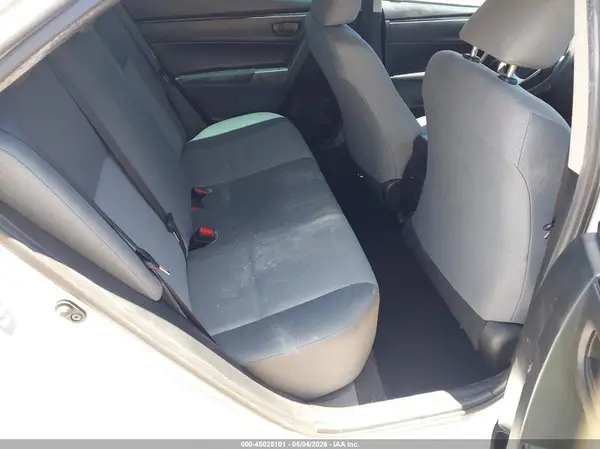 2T1BURHEXHC814837 2017 TOYOTA COROLLA - Image 8