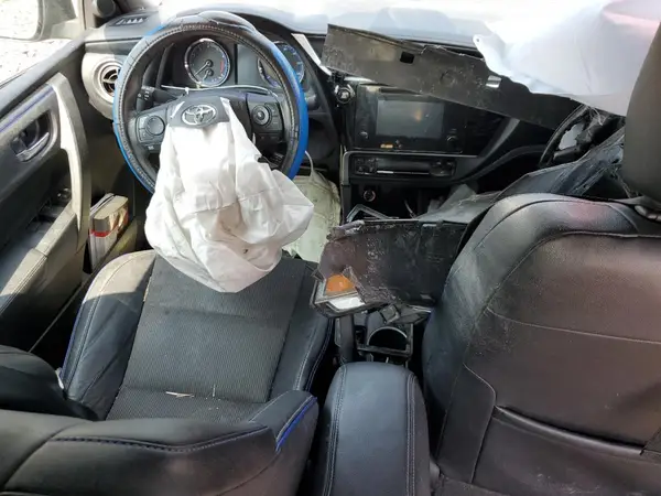 2T1BURHEXHC815308 2017 TOYOTA COROLLA - Image 8