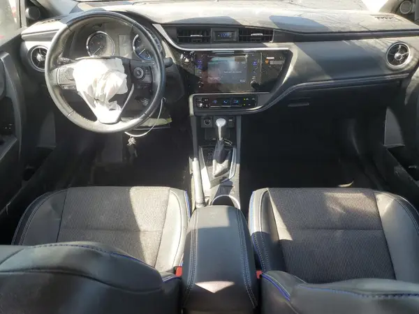 2T1BURHEXHC815695 2017 TOYOTA COROLLA - Image 8