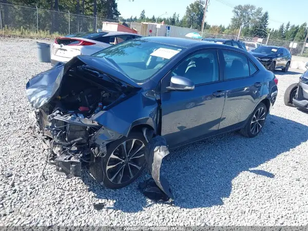 2T1BURHEXHC816717 2017 TOYOTA COROLLA - Image 2