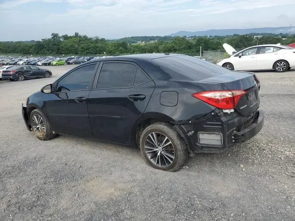 2T1BURHEXHC817057 2017 TOYOTA COROLLA - Image 2