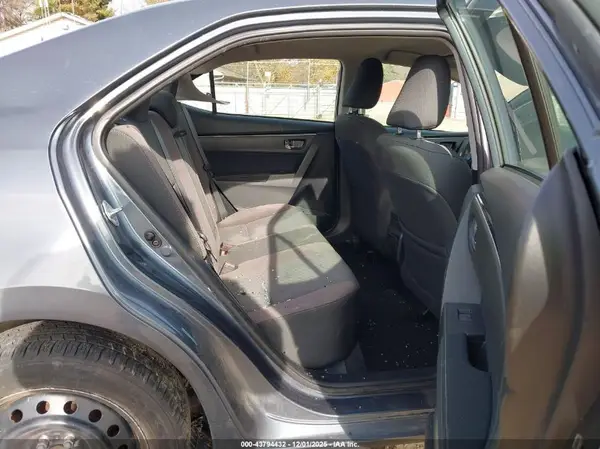 2T1BURHEXHC818452 2017 TOYOTA COROLLA - Image 8