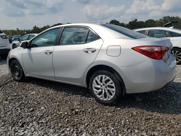 2T1BURHEXHC818693 2017 TOYOTA COROLLA - Image 2