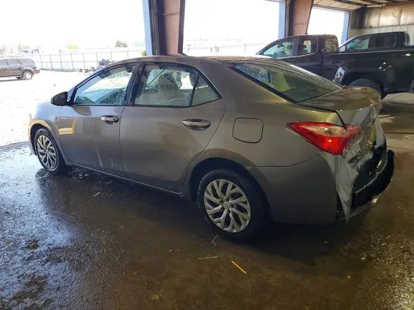 2T1BURHEXHC819889 2017 TOYOTA COROLLA - Image 2