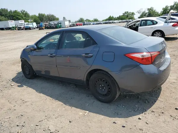 2T1BURHEXHC820413 2017 TOYOTA COROLLA - Image 2