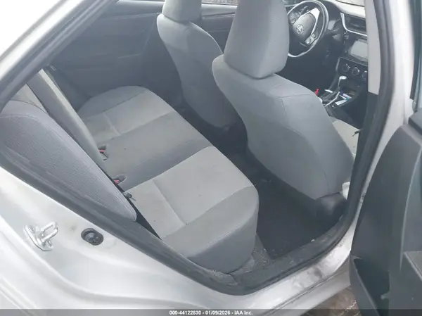 2T1BURHEXHC824414 2017 TOYOTA COROLLA - Image 8