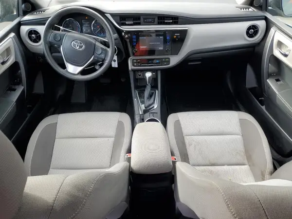2T1BURHEXHC825028 2017 TOYOTA COROLLA - Image 8