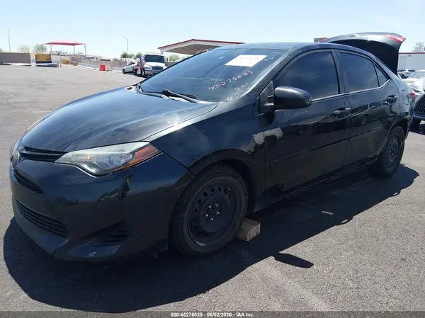 2T1BURHEXHC825787 2017 TOYOTA COROLLA - Image 2