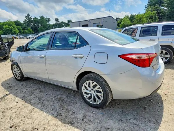 2T1BURHEXHC829189 2017 TOYOTA COROLLA - Image 2