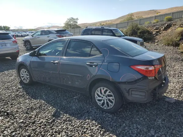 2T1BURHEXHC830472 2017 TOYOTA COROLLA - Image 2