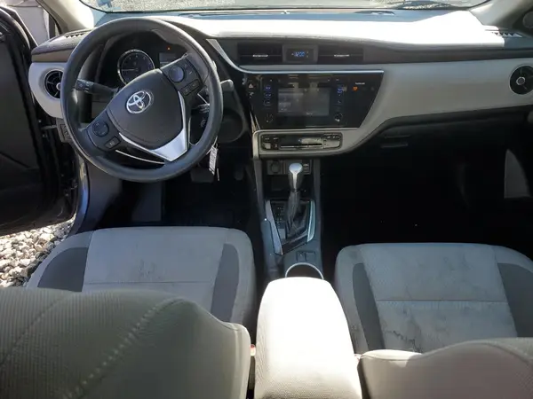 2T1BURHEXHC830472 2017 TOYOTA COROLLA - Image 8