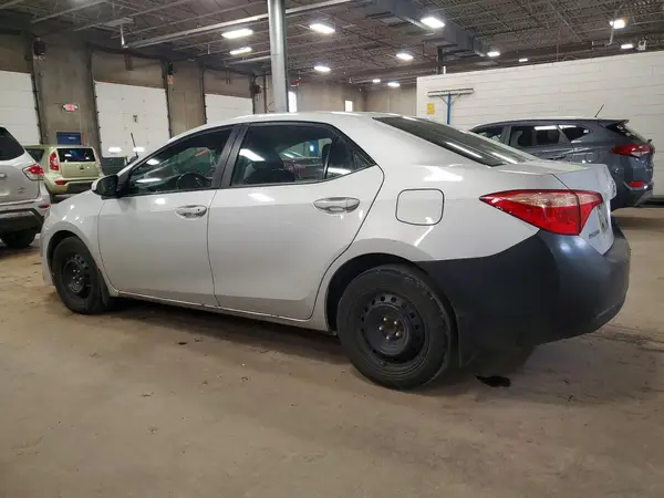 2T1BURHEXHC837826 2017 TOYOTA COROLLA - Image 2