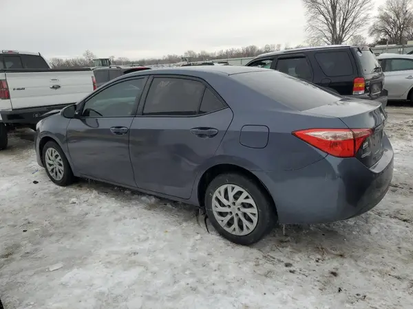2T1BURHEXHC838068 2017 TOYOTA COROLLA - Image 2