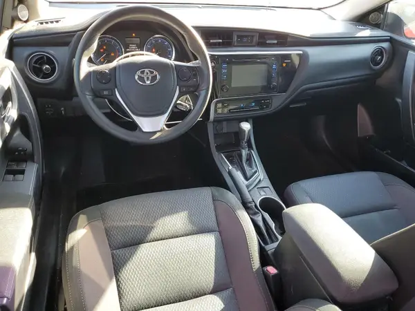 2T1BURHEXHC840063 2017 TOYOTA COROLLA - Image 8