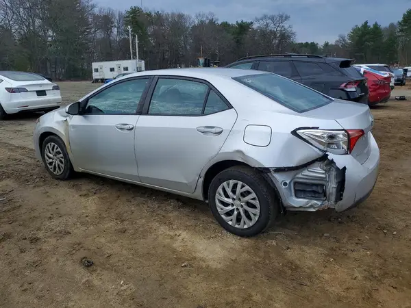 2T1BURHEXHC844601 2017 TOYOTA COROLLA - Image 2