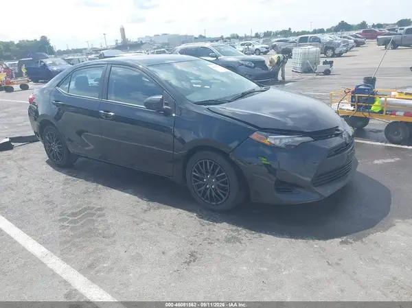 2T1BURHEXHC844906 2017 TOYOTA COROLLA - Image 1