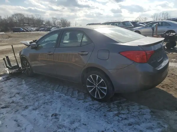 2T1BURHEXHC845876 2017 TOYOTA COROLLA - Image 2