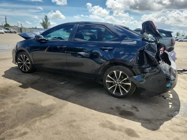 2T1BURHEXHC847496 2017 TOYOTA COROLLA - Image 2