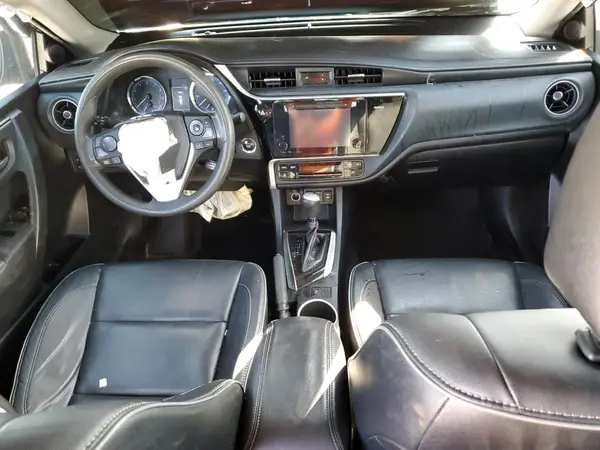 2T1BURHEXHC847689 2017 TOYOTA COROLLA - Image 8