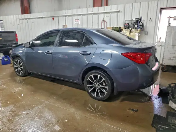 2T1BURHEXHC849104 2017 TOYOTA COROLLA - Image 2