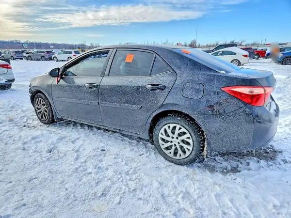 2T1BURHEXHC850169 2017 TOYOTA COROLLA - Image 2