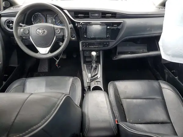2T1BURHEXHC850267 2017 TOYOTA COROLLA - Image 8