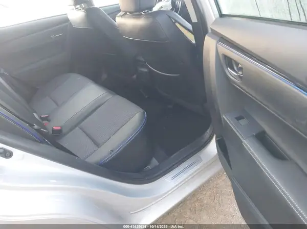 2T1BURHEXHC858045 2017 TOYOTA COROLLA - Image 8