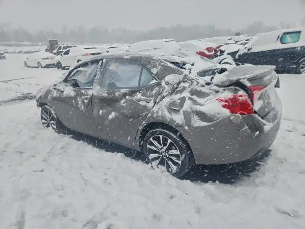 2T1BURHEXHC858496 2017 TOYOTA COROLLA - Image 2