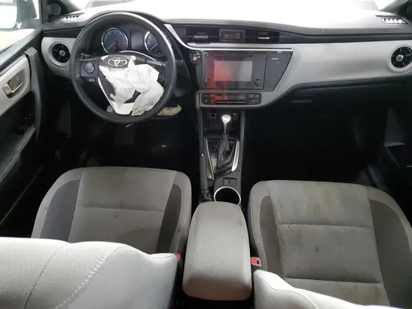 2T1BURHEXHC860166 2017 TOYOTA COROLLA - Image 8