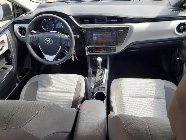 2T1BURHEXHC860233 2017 TOYOTA COROLLA - Image 8