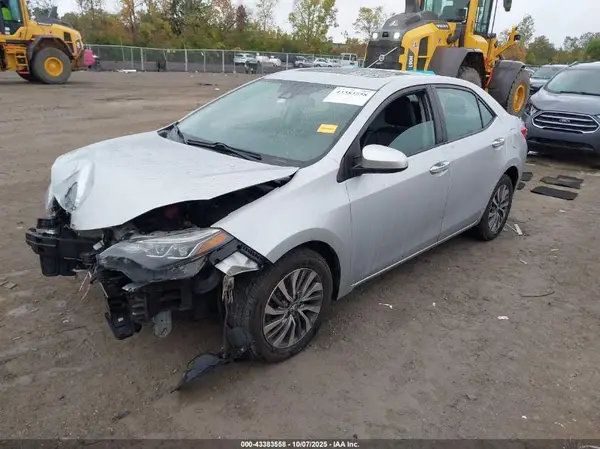2T1BURHEXHC861284 2017 TOYOTA COROLLA - Image 2