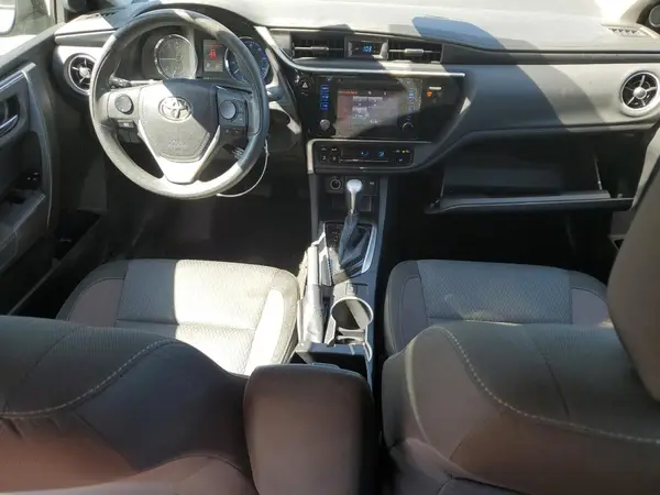 2T1BURHEXHC861320 2017 TOYOTA COROLLA - Image 8