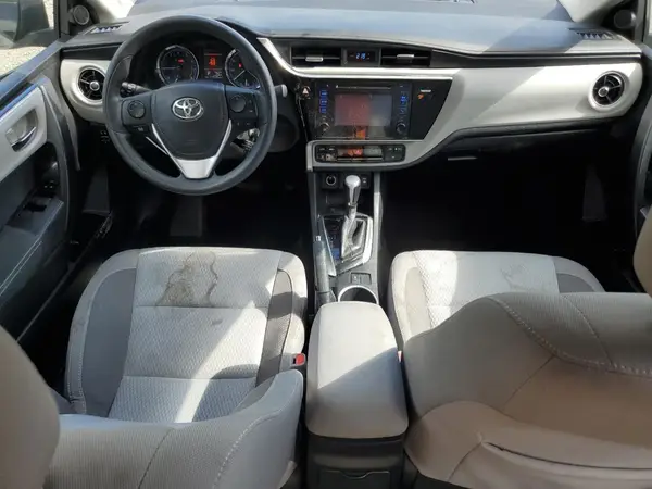 2T1BURHEXHC862127 2017 TOYOTA COROLLA - Image 8