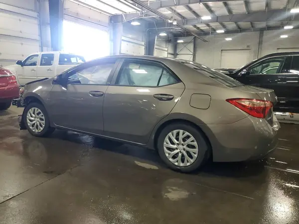 2T1BURHEXHC863603 2017 TOYOTA COROLLA - Image 2