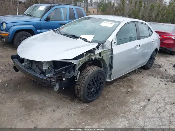 2T1BURHEXHC863617 2017 TOYOTA COROLLA - Image 2