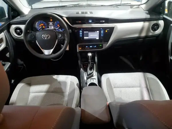 2T1BURHEXHC869675 2017 TOYOTA COROLLA - Image 8