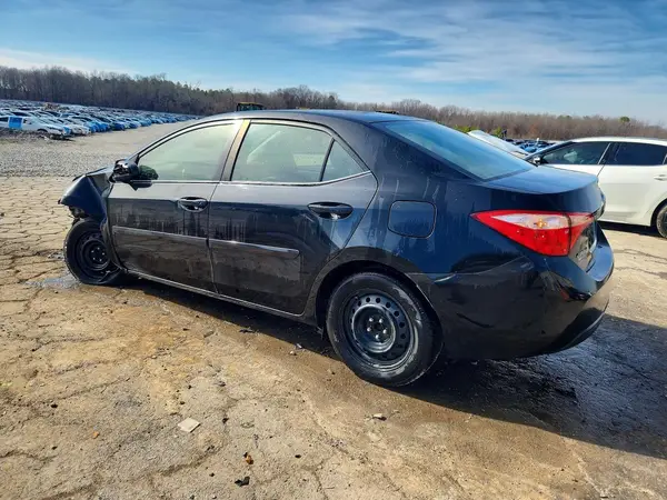 2T1BURHEXHC871670 2017 TOYOTA COROLLA - Image 2