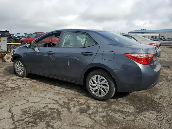 2T1BURHEXHC876738 2017 TOYOTA COROLLA - Image 2