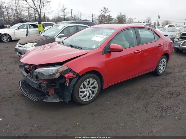 2T1BURHEXHC877856 2017 TOYOTA COROLLA - Image 2