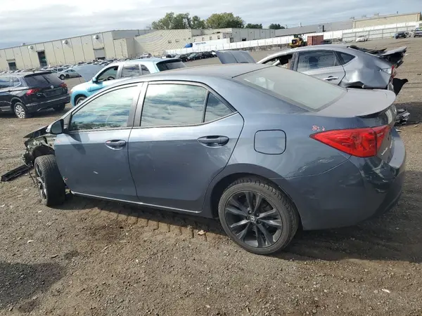 2T1BURHEXHC883740 2017 TOYOTA COROLLA - Image 2