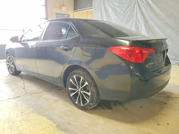 2T1BURHEXHC883818 2017 TOYOTA COROLLA - Image 2
