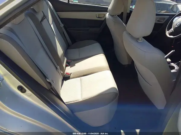 2T1BURHEXHC884922 2017 TOYOTA COROLLA - Image 8