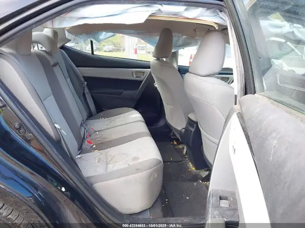 2T1BURHEXHC889277 2017 TOYOTA COROLLA - Image 8