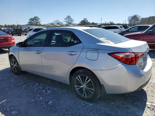2T1BURHEXHC890266 2017 TOYOTA COROLLA - Image 2